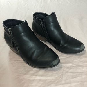 Sam Edelman Girls Petty Packer Ankle Bootie Size 2